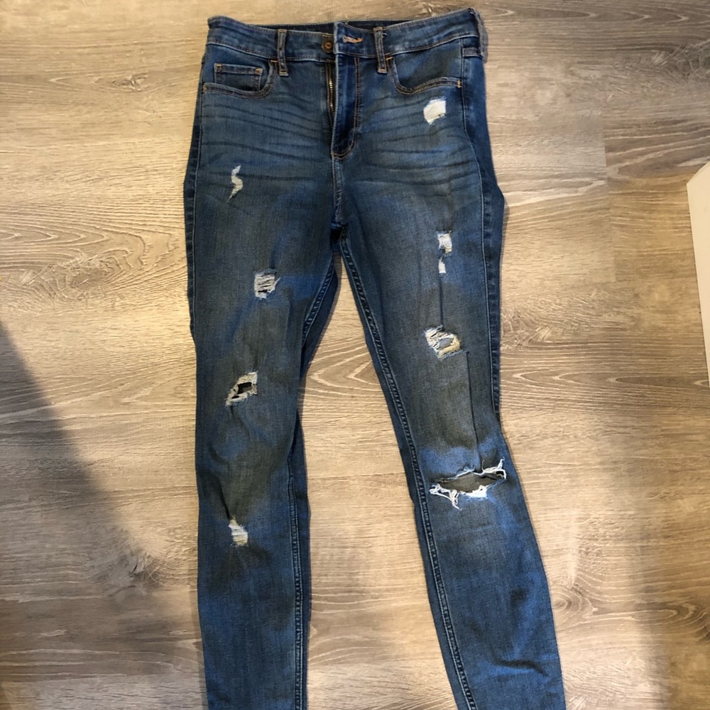 SOLD brand new hollister jeans